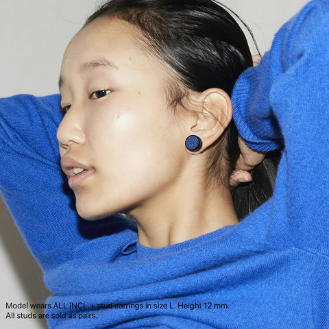 Circle Studs Earrings in Midnight